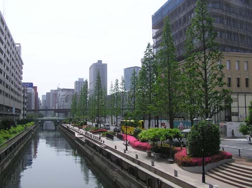 f0211178_1328279.jpg