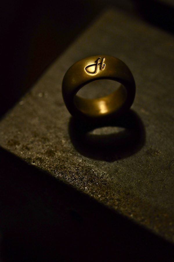 initial ring_b0172633_20122348.jpg