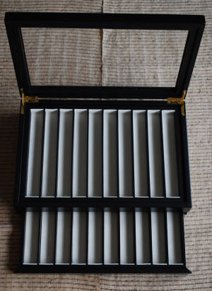 Pen Collection Box _e0200879_13465476.jpg