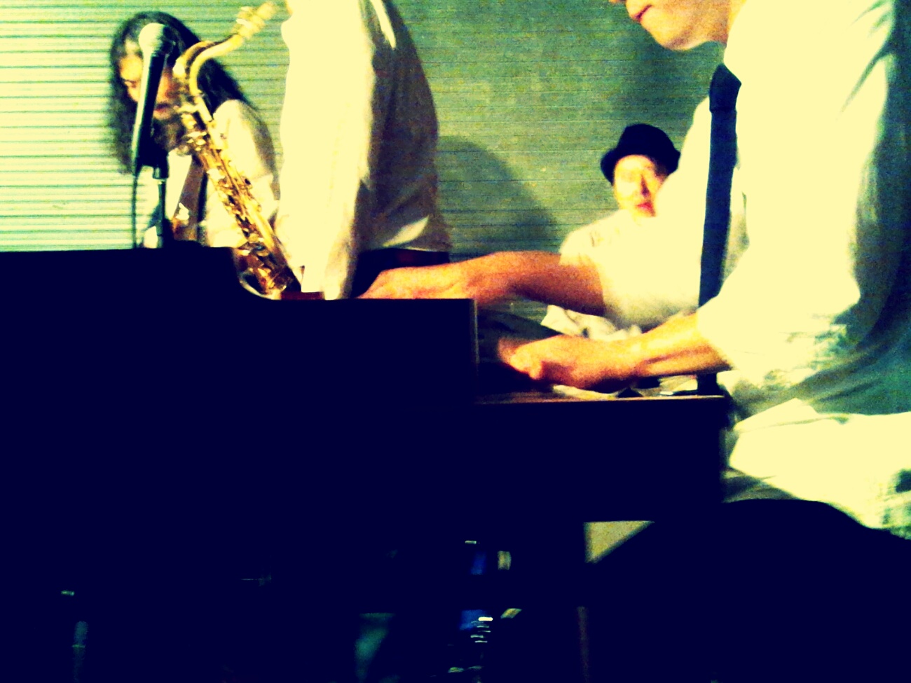 FULL swing_a0165892_23273626.jpg