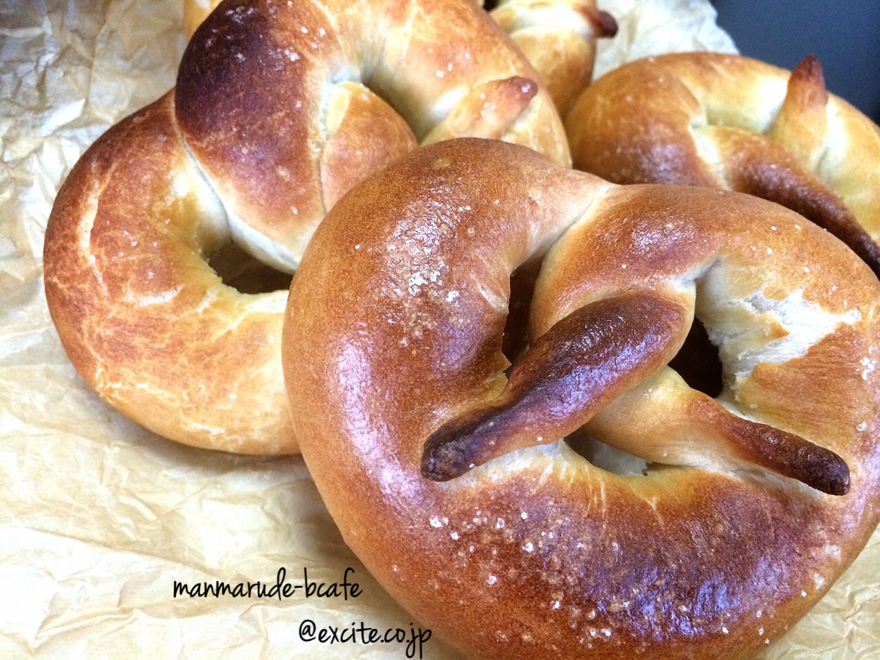 Pretzel style bagels_f0322497_20194494.jpg