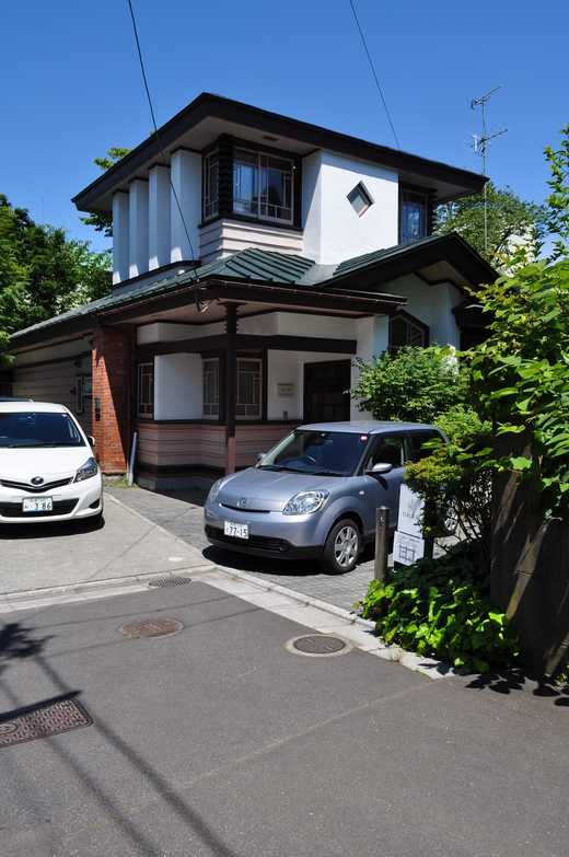 函館元町の日和茶房、旧プレーリーハウス(昭和モダン邸宅再訪)_f0142606_7343781.jpg