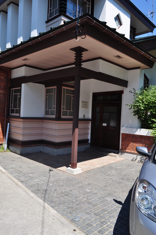 函館元町の日和茶房、旧プレーリーハウス(昭和モダン邸宅再訪)_f0142606_7385415.jpg