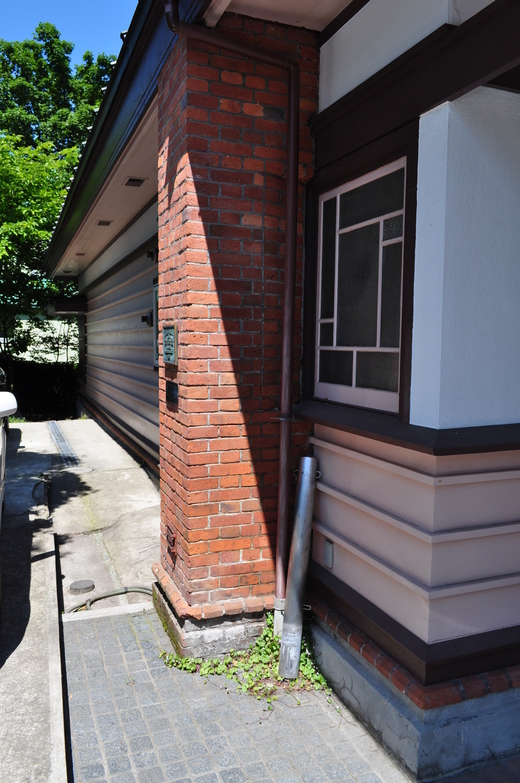 函館元町の日和茶房、旧プレーリーハウス(昭和モダン邸宅再訪)_f0142606_742552.jpg