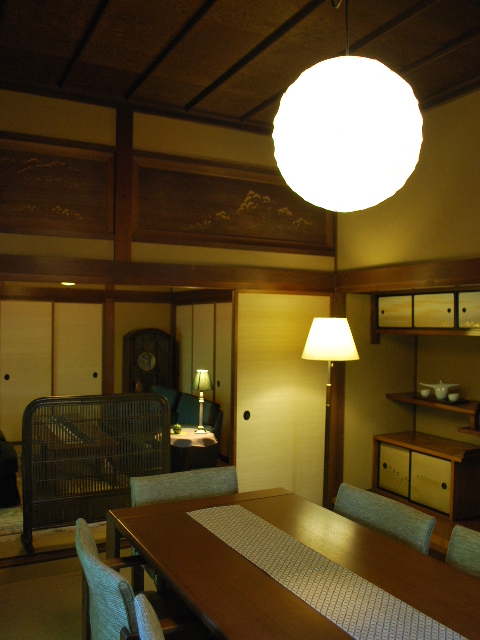 函館元町の日和茶房、旧プレーリーハウス(昭和モダン邸宅再訪)_f0142606_8174571.jpg