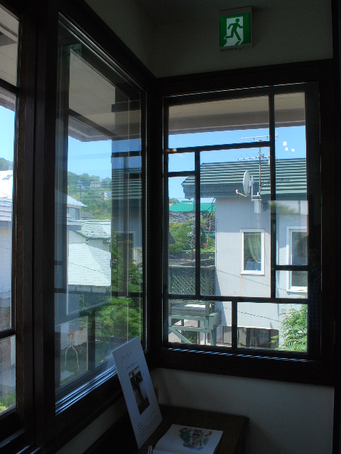 函館元町の日和茶房、旧プレーリーハウス(昭和モダン邸宅再訪)_f0142606_824474.jpg