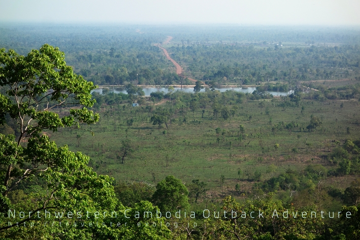カンボジアのマチュピチュ　プレアヴィヒアから眼下を望む - Preah Vihear Temple -_b0108109_11335082.jpg