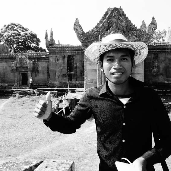 プレアヴィヒア遺跡にて - Preah Vihear Temple -_b0108109_120758.jpg