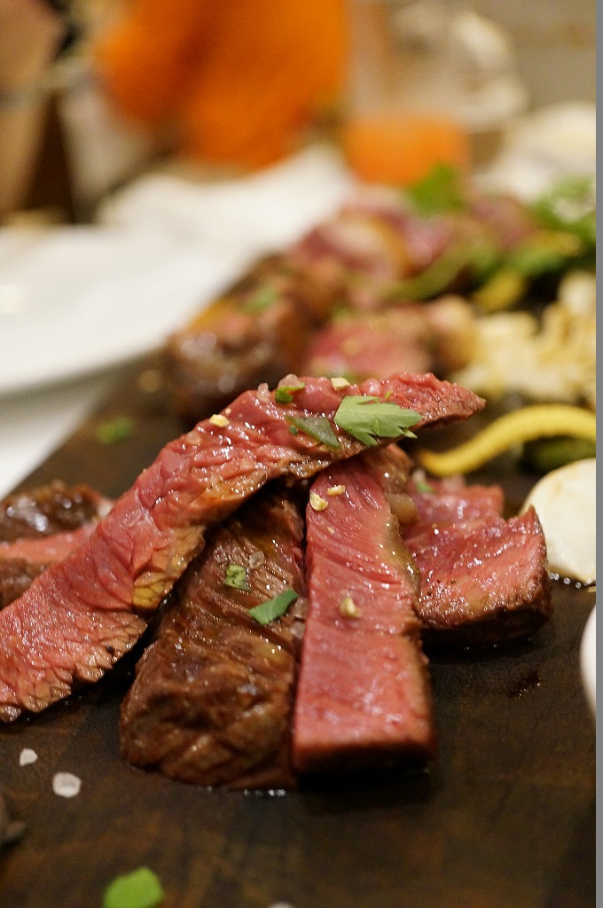 熟成肉のイタリアン オステリア カルネヤ 神楽坂 晴れた朝には 改 熟成肉のイタリアン オステリア カルネヤ 神楽坂 晴れた朝には 改