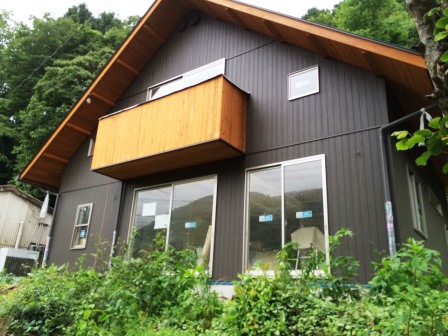 足場解体完了 広島で注文住宅を建てる しおた工務店ブログ 足場解体完了 広島で注文住宅を建てる しおた工務店ブログ