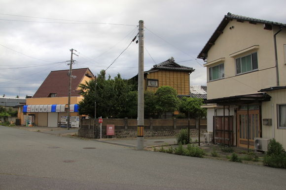 JR竜田駅 _d0202264_22658.jpg