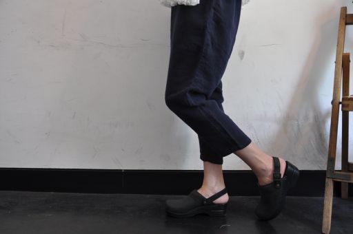 素材の良さ を 夏で楽しむ … \"BASIS BROEK\"_b0110582_20171617.jpg
