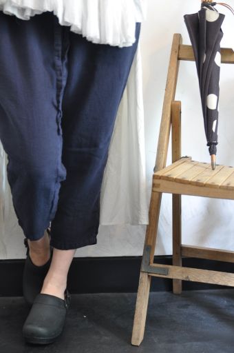 素材の良さ を 夏で楽しむ … \"BASIS BROEK\"_b0110582_2071062.jpg