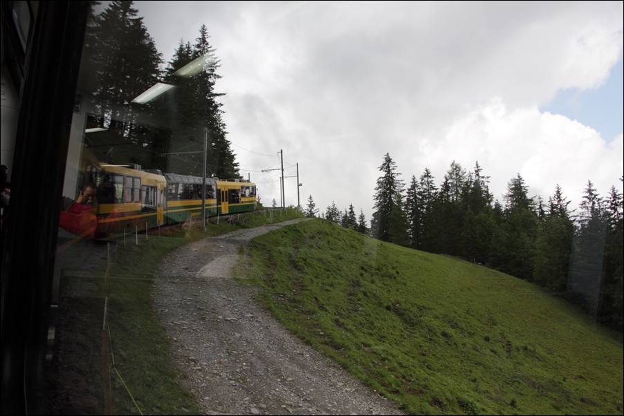 e0027083_8372753.jpg