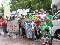 七夕の日、池田から川西へ、大阪府から兵庫県へ「平和行進」が引き継がれました。_c0133422_1302090.jpg