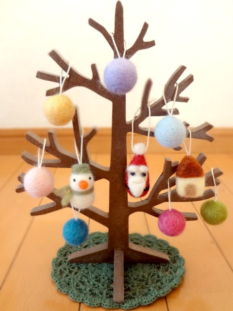 羊毛のクリスマスオーナメントセット Sunny Clover 羊毛のクリスマスオーナメントセット Sunny Clover