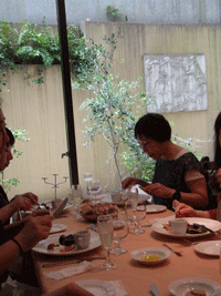 e0010353_0471261.gif
