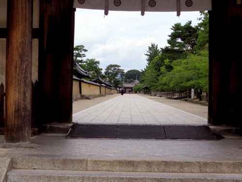 別格の斑鳩・・法隆寺_d0085887_98347.jpg