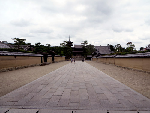 別格の斑鳩・・法隆寺_d0085887_985397.jpg