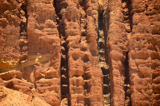 Upper Mustang  4  　_e0111396_0363314.jpg