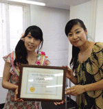 Saoriさん ディプロマ取得_c0196240_1631666.gif
