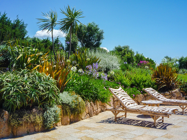 IL Giardino a Sardegna　サルデーニャ島のガーデン-1_d0262144_13584641.jpg