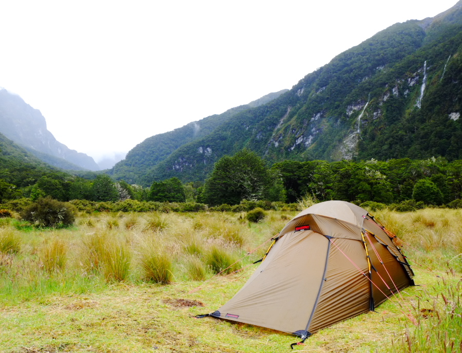 Haven Tarp – Cuben / SIX MOON DESIGNS : MOUNTAIN JOHNNY Haven Tarp – Cuben / SIX MOON DESIGNS : MOUNTAIN JOHNNY