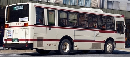 京都バスのいすゞLT+富士7E  2題_e0030537_22162646.jpg