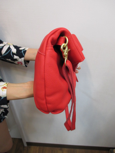 ビュレ　Beaure　B-12023　ストライプ柄フラップショルダーBAG_e0076692_20143155.jpg