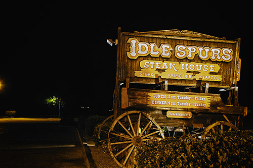 IDLE SPURS STEAK HOUSE_c0148812_9484639.jpg