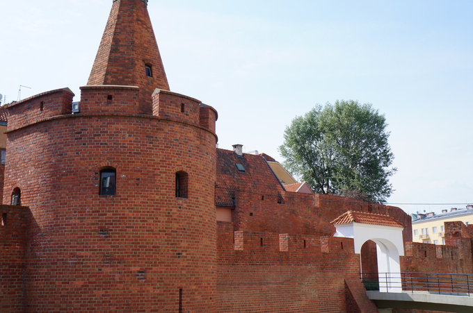 e0241093_1373121.jpg