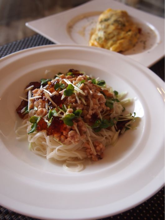 超簡単レシピ、ネバネバ納豆素麺！_f0139077_18332225.jpg