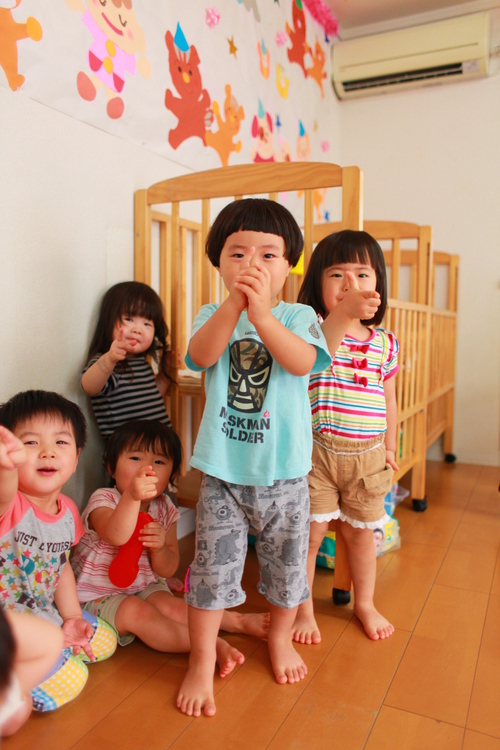 くるくるくるくる ししのこほいくえん