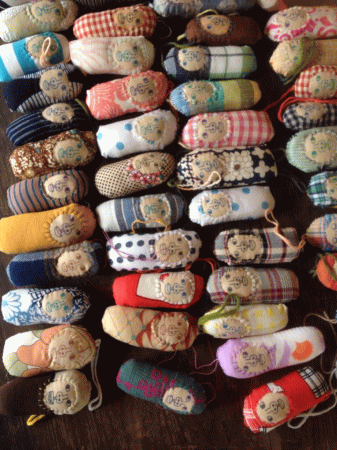 MARU個展 遠く に 散歩 at まどべ 終了致しました。_a0251920_23153828.gif