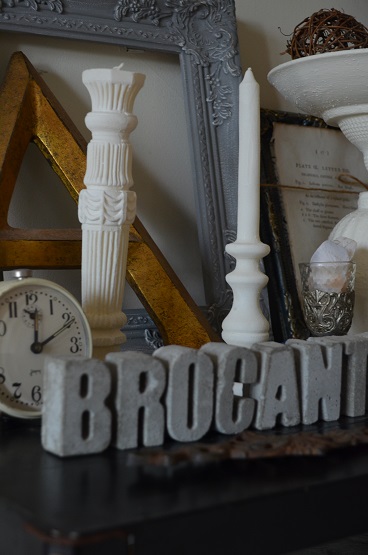 『BROCANTE』コンクリートアルファベットの販売。_f0359227_14355111.jpg