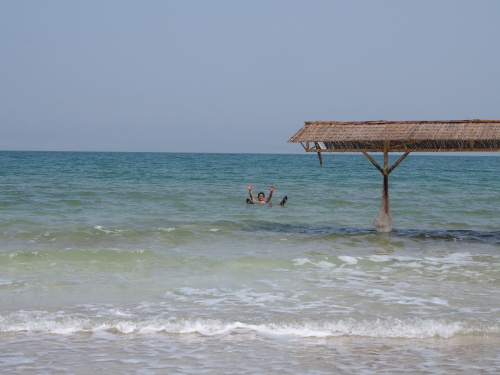 f0347942_23423431.jpg
