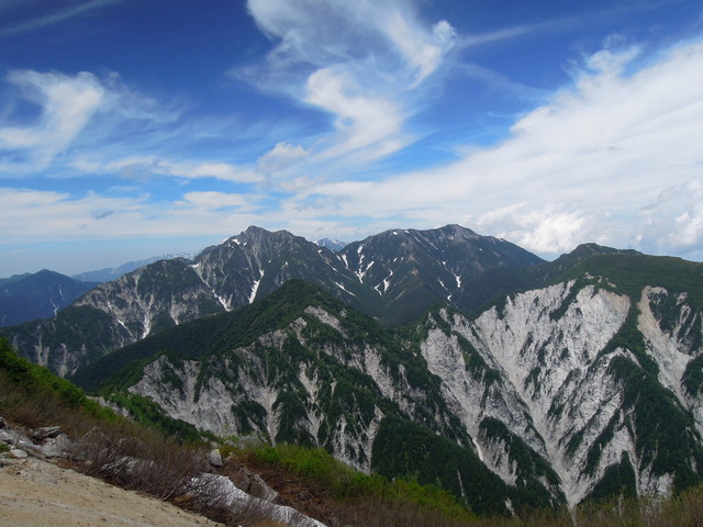 e0329049_1953776.jpg