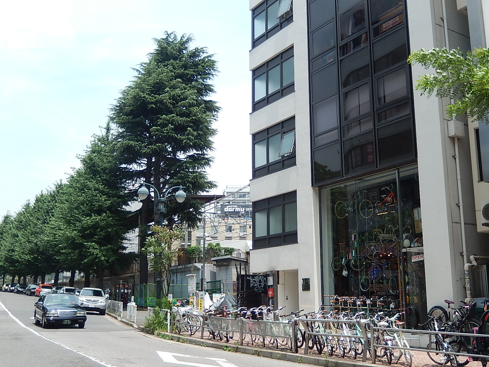 7月14日　渋谷　原宿　の自転車屋　FLAME bike前です_e0188759_12103547.jpg