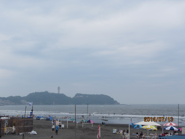 2014年7月13日　休日、　海水浴場　蓮池　カブトスカフェ_f0350477_12501943.jpg