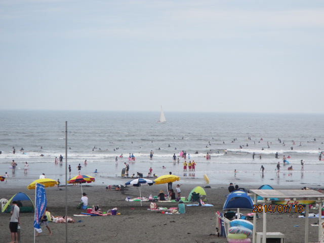 2014年7月13日　休日、　海水浴場　蓮池　カブトスカフェ_f0350477_12502648.jpg