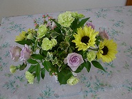 仕入れの関係でお花が違っても。_e0057330_10215973.jpg
