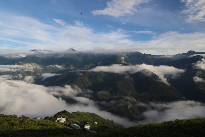 梨山～１日休養～お寺_a0115762_12491263.jpg