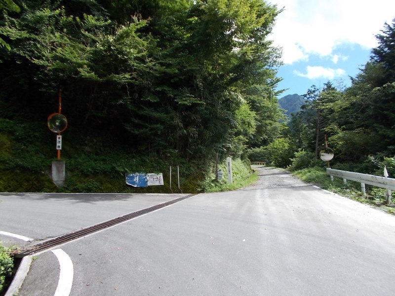 f0308898_88824.jpg
