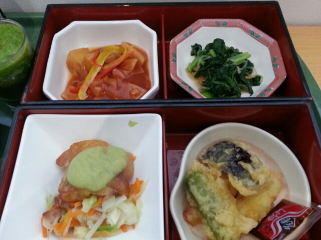 今日の昼食@会社Vol.561_b0042308_12315747.jpg