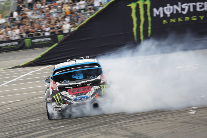 KEN BLOCK\'s NAGOYA EXPERIENCE with D1 GP_f0253927_21412393.jpg