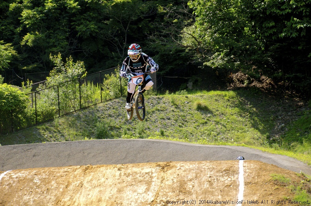  第6回秩父市長杯BMX大会：VOL1：エリート決勝　動画あり_b0065730_5563896.jpg