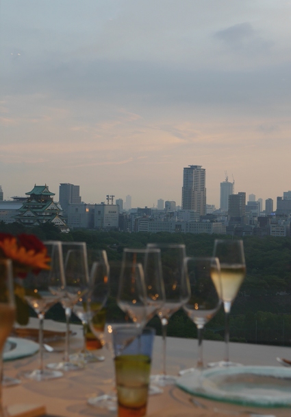 新屋信幸シェフ × ホテルニューオータニ大阪「SAKURA」_b0118001_12584499.jpg