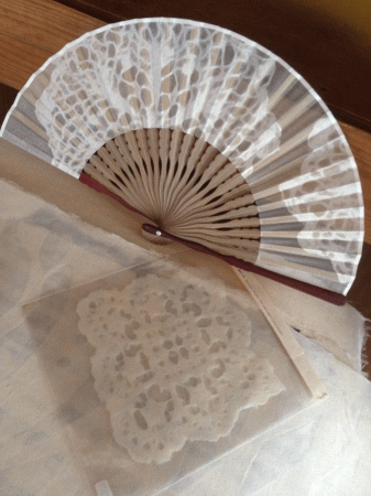 森田千晶個展 【 黒 と 城 】 扇子作品 / ぎゃらりーマドベ _a0251920_1603855.gif