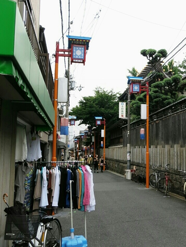f0236260_23351337.jpg