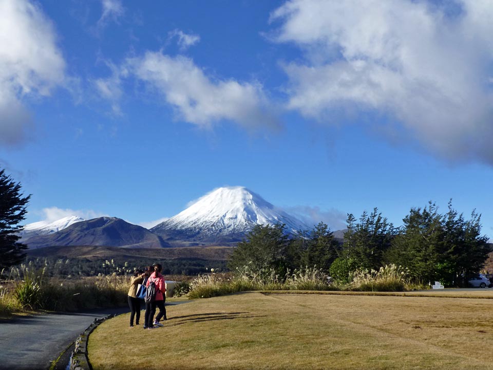 15日のトンガリロ観光後編ー絶景トンガリロ＋豪華鍋♪_e0133780_19552695.jpg